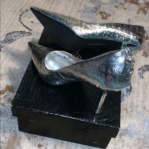 Silver Pumps